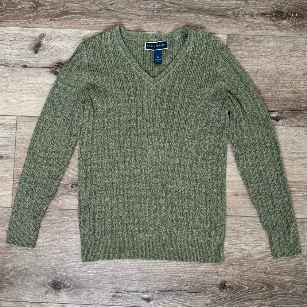 Like New KAREN SCOTT V-Neck Sweater Women’s Medium